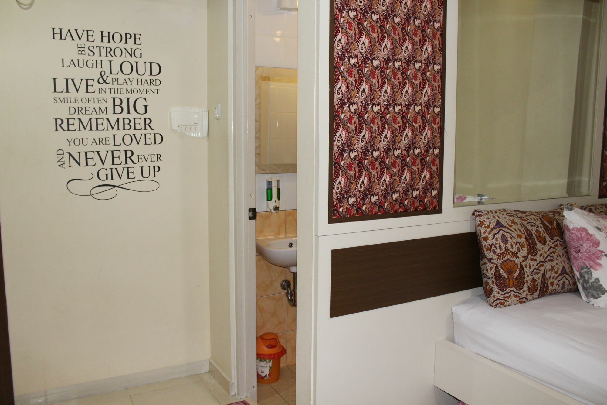 Kantos Guest House Cakarta Dış mekan fotoğraf